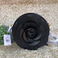 ราคา แท้ พร้อมส่งMK Michael Kors Vivianne Canteen 3D ROSE Petals Crossbody in Vanilla #35h8 (8056661258)