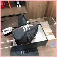 ราคา ♞,♘(จัดส่งรวดเร็ว) จัดส่งฟรี[จัดส่งรวดเร็ว]Stussy Sdle bag กระเป๋าคาดหน้าอกข้าม กระเป๋าผู้ชาย sdle (26234369921)