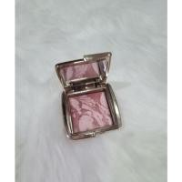 ราคา ส่งต่อ Hourglass lighting blush blush lumiere สี Ambient (11809708741)