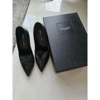 ราคา รองเท้า SAINT LAURENT SIZE 38.5 ของแท้ (29936191841)