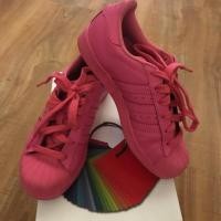 ราคา Adidas originals supercolour semi solar pink (856804467)