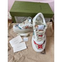 ราคา มือสอง ใช้ 1 ครั้งถ้วน Gucci Sneakers size 36 (28482554979)