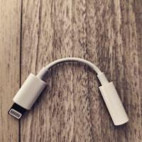 ราคา Lightning to headphone jack adapter สายแปลง3.5 mm ต่อหูฟังiphone (2244015338)