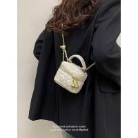 ราคา elle กระเป๋า elle bag ELLE กระเป๋าสายโซ่ทรงกลมสีทองขนาดเล็กสำหรับผู้หญิงรุ่นใหม่กระเป๋าใส่กล่องมินิ (26053522521)