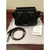 ราคา ส่งต่อกระเป๋า charles&keith (3379463282)