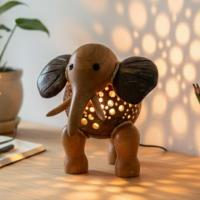 ราคา โคมไฟกะลามะพร้าว รูปช้าง (แบบที่1) งานแฮนด์เมดจากวัสดุธรรมชาติ ตกแต่งบ้าน (53100547434)