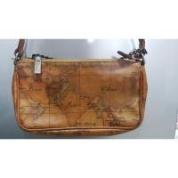 ราคา alviero martini แท้ กระเป๋ามือสอง (6906776061)