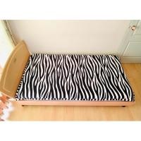 ราคา ผ้าปูรองนอน/รองกันเปื้อน/รองโซฟา ขนาด 3.5ฟุต สีขาวดำกำมะหยี่ลายม้าลาย (สภาพใหม่) มือสองสภาพดี สินค้าญี่ปุ่น-เกาหลีแท้ (23958697365)