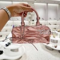 ราคา กระเป๋า Charles & Keith รุ่น Kadee Metallic Ruched Bow-Charm Bowling Bag : CK2-30840614 แท้จากชอป พร้อมถุงกระดาษ (42309200557)
