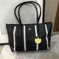 ราคา Lacoste tote bag (1089588219)