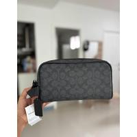 ราคา กระเป๋าใส่ของผู้ชายลายCสีดำCoachแท้100% (43873794663)