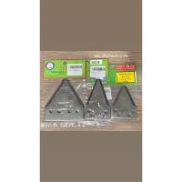 ราคา ใบมีตัดหญ้า ใบมีดรถเกี่ยว (ตราดอกบัว แท้100%) มี3ขนาดเกี่ยวข้าว ใบตัดหญ้า ใบตัด ใบมีดสามเหลี่ยม (17998892086)