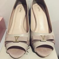 ราคา รองเท้าVNC สีนู๊ด เบอร์37 (2728049664)