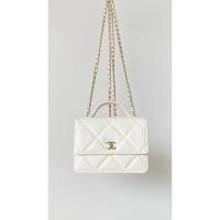 ราคา CHANEL Three-in-One Mini Backpack กระเป๋าสะพายข้างและถือได้ (49251971442)