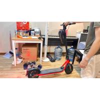 ราคา สกู๊ตเตอร์ไฟฟ้า ตัวท็อป by Segway KickScooter D Series มือสองเหมือนใหม่มีกล่อง (43768586270)