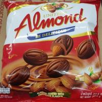 ราคา Almond อัลมอนด์เคลือบรสช็อกโกแลต United Almond ยูไนเต็ด อัลมอนด์ (247.5 กรัม) (17703429413)