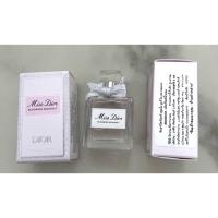 ราคา น้ำหอมป้ายไทยไซจิ๋ว Miss Dior Blooming Bouquet 5 ml (41073458417)