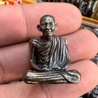 ราคา รูปหล่อหลวงพ่อเกษม เขมโก สุสานไตรลักษณ์ พิมพ์ประทับนั่งหมอน เนื้อนวโลหะเก่า พระบ้านรวมๆสวยๆวัดใจ (42170592755)