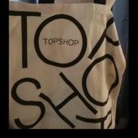 ราคา New!! กระเป๋าผ้าแบรนด์ Topshop สะพายไหล่ หูหนา (4938981434)