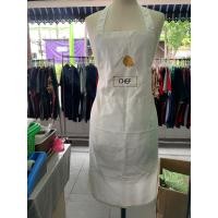 ราคา M045ผ้ากันเปื้อนเต็มตัวสีขาวมีลายตรงหน้าอกนิดหน่อย สายผูกด้านหลัง (22950235854)