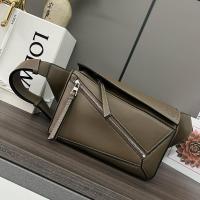 ราคา พร้อมส่งLoewe Small Puzzle Bumbag เทพ! size 24x16x10.5 cm. (29371385922)