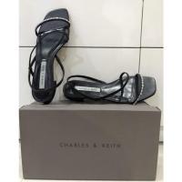 ราคา Charles&Keith รองเท้าแตะผู้หญิง สีดำ เบอร์37 ยาว 24.5 cm. (16657854621)