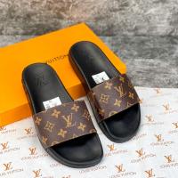 ราคา LV เลเวล 2023รองเท้าแตะผู้ชาย-เทรนด์มาแรงออกไปข้างนอกรองเท้าแตะสายหนังทนทานคุณภาพสูงพื้นยาง (52952011127)