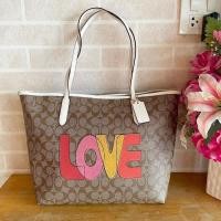 ราคา Coach C2810 City Tote In Signature Canvas with Love Print กระเป๋าโท้ท