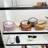 ราคา Charles&keith กระเป๋า มีโค้ดลด30% Ivette Shoulder Bag กระเป๋าสะพายไหล่ สะพายข้าง ของแท้จากชอป (26082211499)
