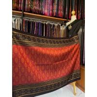 ราคา ซิ่น ผ้าไหมมัดหมี่ ทอยกดอกลูกแก้ว ขนาด 1x2เมตร พื้นสีแดงเชิงดำ รหัส L9A-MD-09066815 (24446842213)