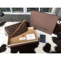 ราคา Louis Vuitton Pochette (17390674757)