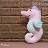 ราคา ตุ๊กตา ม้าน้ำ มีจุ๊บติดกระจก (7324944970)