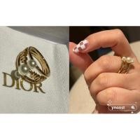 ราคา ของแท้ 100% ของแท้ใหม่ DIOR แหวนมุกสามชั้น (23682305220)