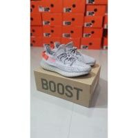 ราคา adidas Yeezy 350 v.2 Tail Light ของแท้! (6555575668)