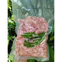 ราคา แหนมหนังหมู+เนื้อหมู 1,000กรัมราคาพิเศษ☺️ (27101516781)