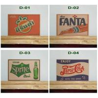 ราคา ภาพโปสเตอร์ไม้ โฆษณาเก่า ป้ายไม้ ภาพวินเทจ ชุดที่ 4 (2635475096)