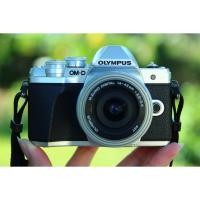 ราคา OLYMPUS OMD EM10 iii + 14-42 สวยสุดยอด (6441532376)