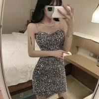 ราคา ชุดราตรียาวสำหรับปาร์ตี้ สีดำ มีเลื่อม กระโปรงสั้น สวมใส่ง่ายเพื่อสร้างสไตล์เซ็กซี่ (44417090125)