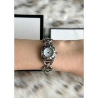 ราคา ⌚️Gucci 6400L White Dial Ladies Size (26532693341)