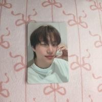 ราคา การ์ดรูปถ่ายอย่างเป็นทางการของ KAI Wait On Me (41852301753)