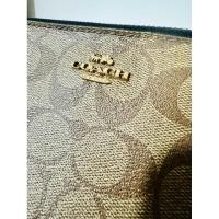 ราคา กระเป๋าสตางค์ Coach มือสองของแท้ สภาพพอใช้ (24571252018)