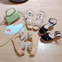 ราคา รองเท้าส้นเตารีด สูง3.5นิ้ว (1753998102)