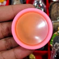 ราคา สีผึ้งมหาเสน่ห์ ครูบาวัง สุดยอดเครื่องรางสายเมตตามหานิยม (25922244064)