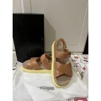 ราคา ร้องเท้ามือสอง Melissa แท้ size 39 (17387285732)