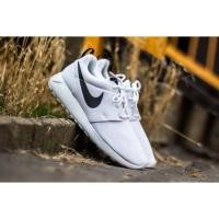 ราคา NIKE ROSHE RUN แท้ 100% (2736282728)