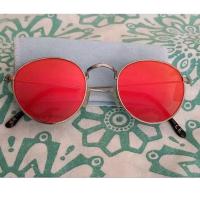 ราคา H&M แว่นกันแดดฉาบปรอท สภาพดี (24570955282)