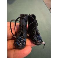 ราคา รองเท้าบูทตุ๊กตา ติดเพรชตามรูป บาร์บี้ (28534113726)