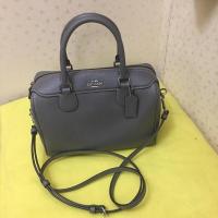 ราคา Coach แท้ หมอน 9” หนังแท้ (4148567756)