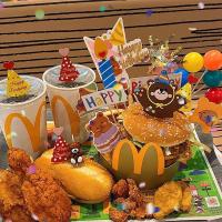ราคา ถังวันเกิดของ McDonald ทําด้วยมือ DIY อุปกรณ์ตกแต่งเค้ก, วันเกิดเด็กธีมปาร์ตี้ตุ๊กตาหมีการ์ดกระดาษชุดปลั๊กอิน (40170721071)
