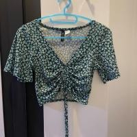 ราคา เสื้อครอป h&m เขียวลายดอก (17595478615)